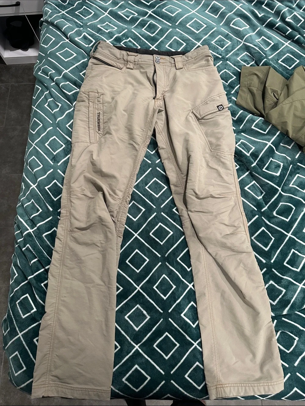 Men's Tactical Cargo Pants in Khaki – Lightweight Utility Style